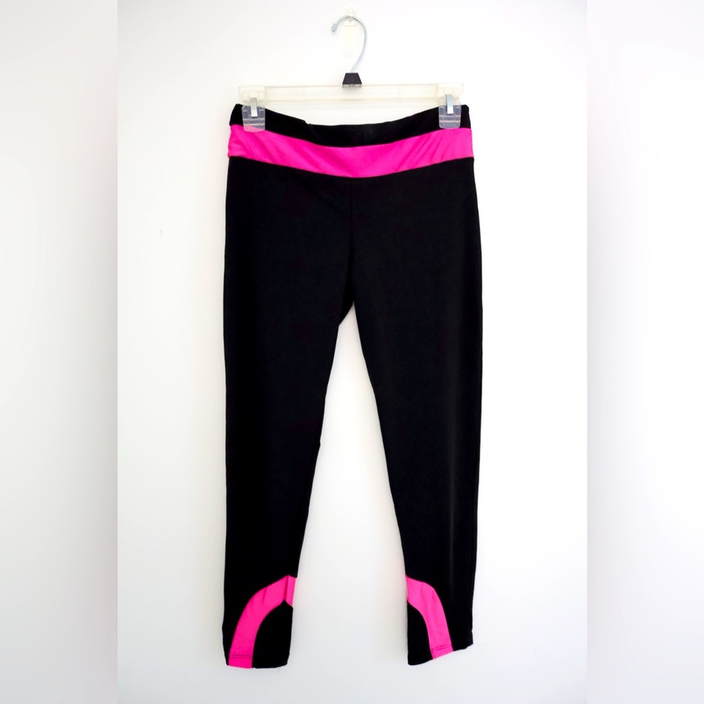 Wild Punch Black and Neon Pink Leggings Medium (M)